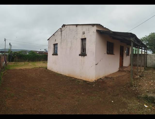 2 BEDROOM SEMI DETACHED FOR SALE IN GERALD SMITH